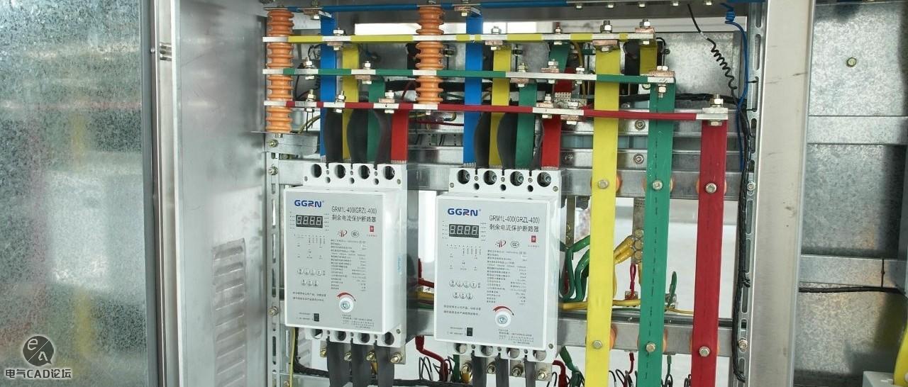 低压综合配电箱加工图例